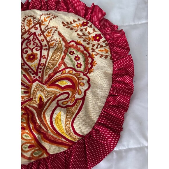 VTG Pier 1 Round Boho Ruffle Pillow Set Red Polka Dot Embroidered Floral Design - Picture 7 of 16